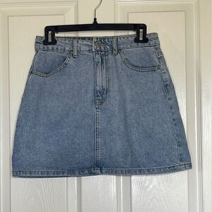 Forever 21 denim skirt size M